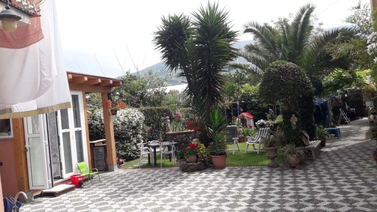 L'Angolo Di Chiavari Exterior photo